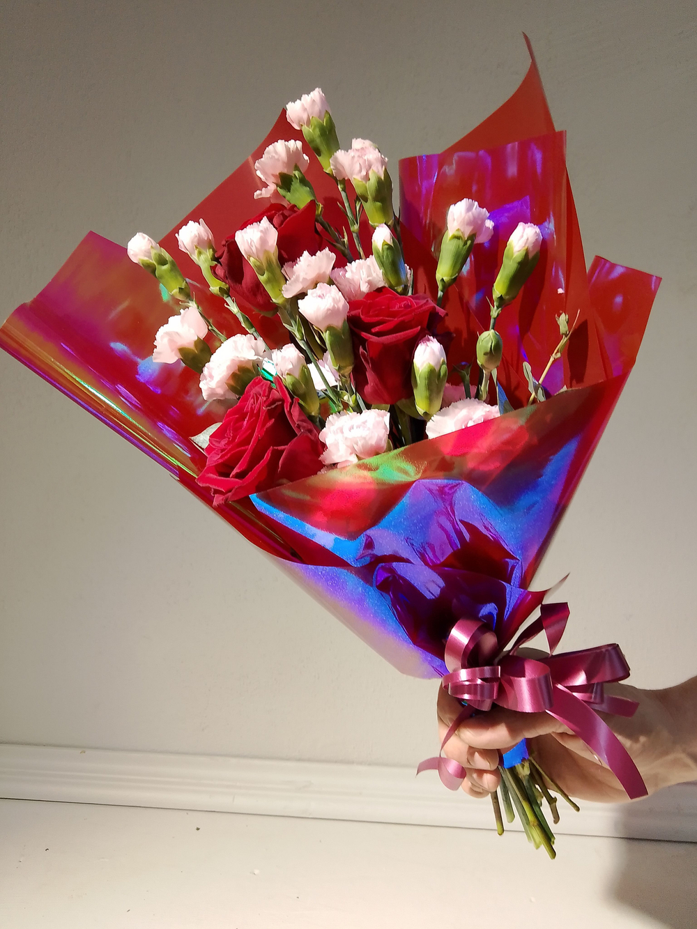 Летний солнечный букет с танацетумом и ароматными пионами Сара Бернард (С0034)