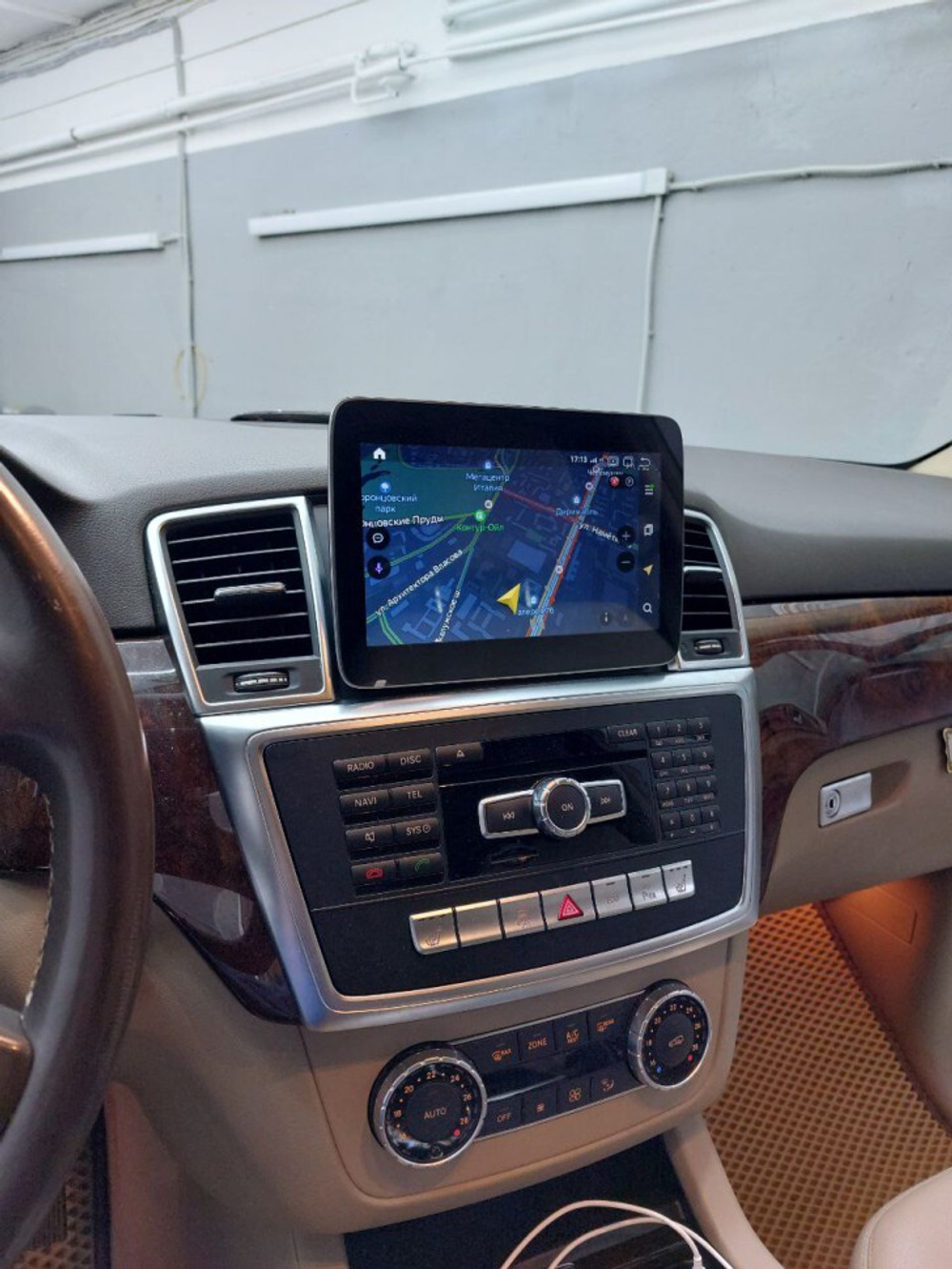 Монитор Android для Mercedes-Benz GL-класс 2012-2016 NTG 4.5/4.7 8,4" RDL-7702