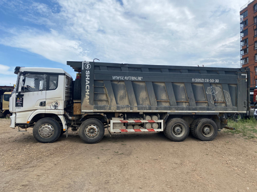 Shacman (Shaanxi) SX* 8x4 Самосвал SX33186V366 (Дизельный, 11,6 л, 423 л.с., МТ)