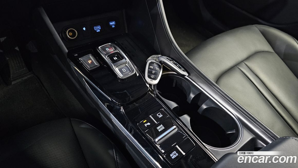 Hyundai Sonata (DN8) 2.0 (11.2019)