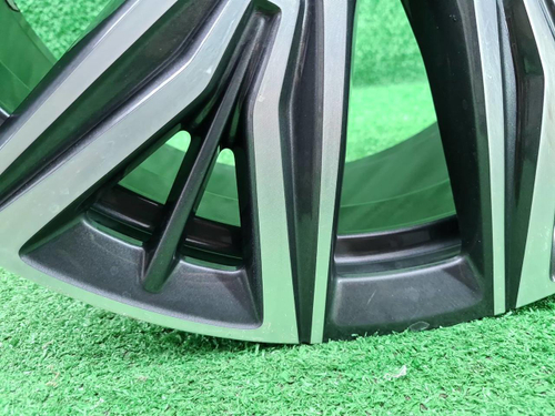 Диск Комплект дисков R20 Hongqi HS5 (2019-н.в.)