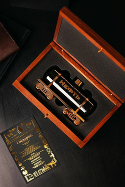 Сувенирный вагон "Баррель нефти" в подарок нефтянику"