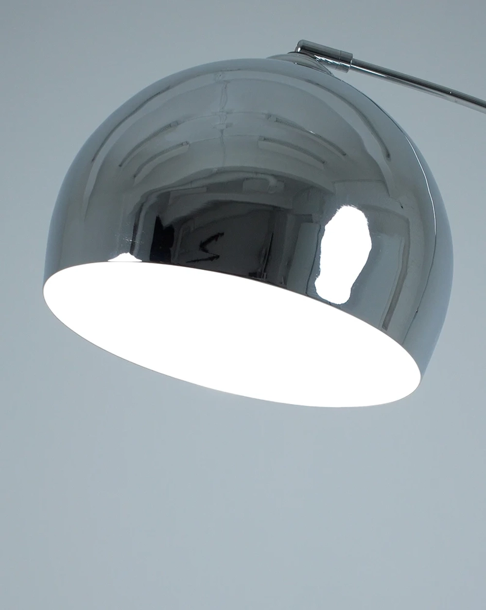 Торшер Moderli ARCO V10994-F