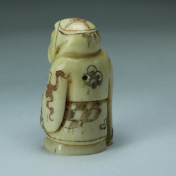 Нэцкэ Девочка