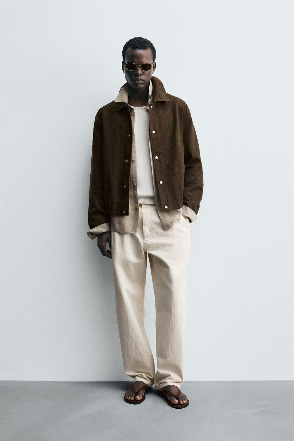 ZARA КУРТКА С ЦВЕТОЧНЫМ РИСУНКОМ, ШОКОЛАДНЫЙ