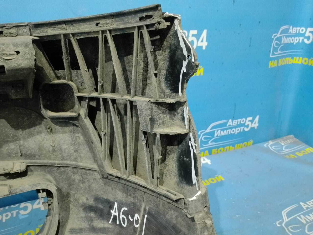 Бампер передний AUDI A6 1999