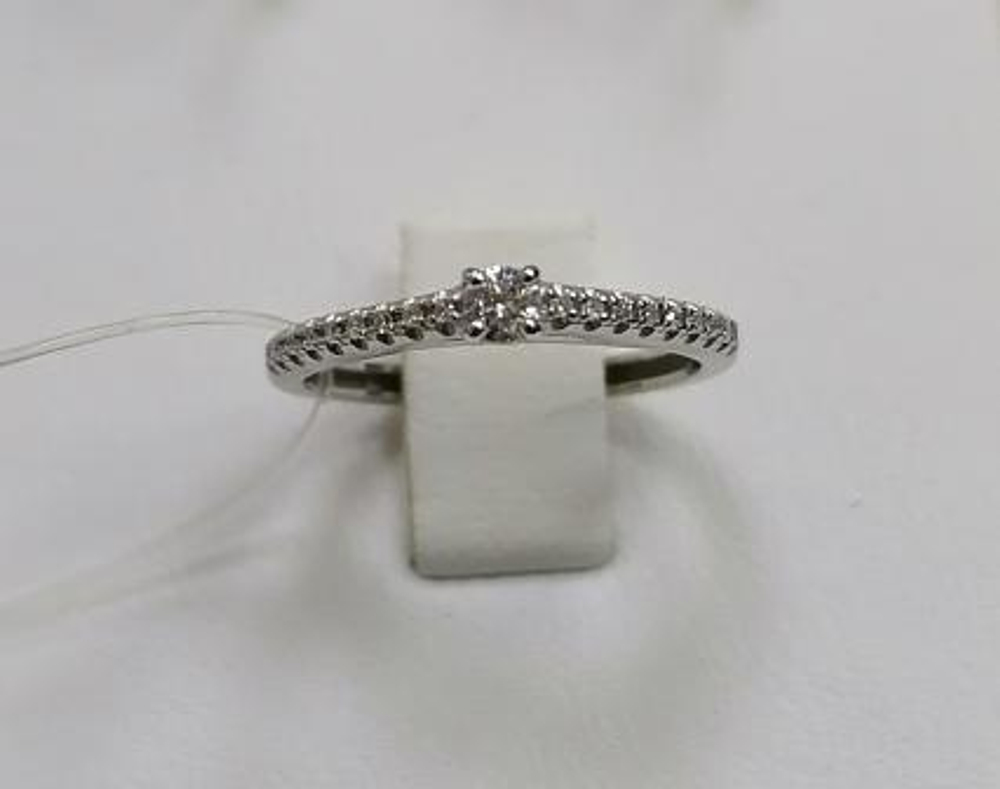 Кольцо из золота с бриллиантами