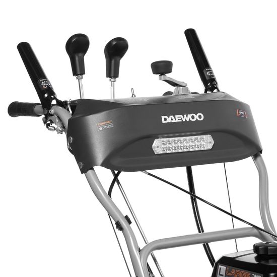 Бензиновый снегоуборщик DAEWOO S 7560