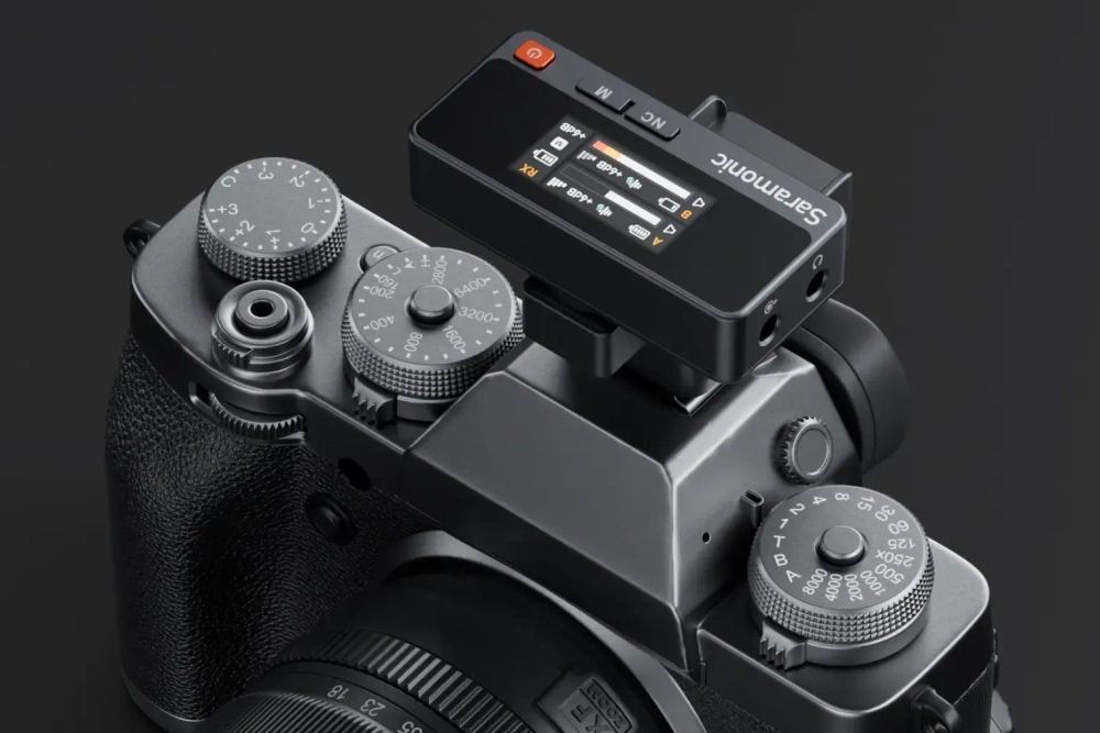 Радиосистема Saramonic Air-01 (TX+TX+RX) приёмник + 2 передатчика универсальная