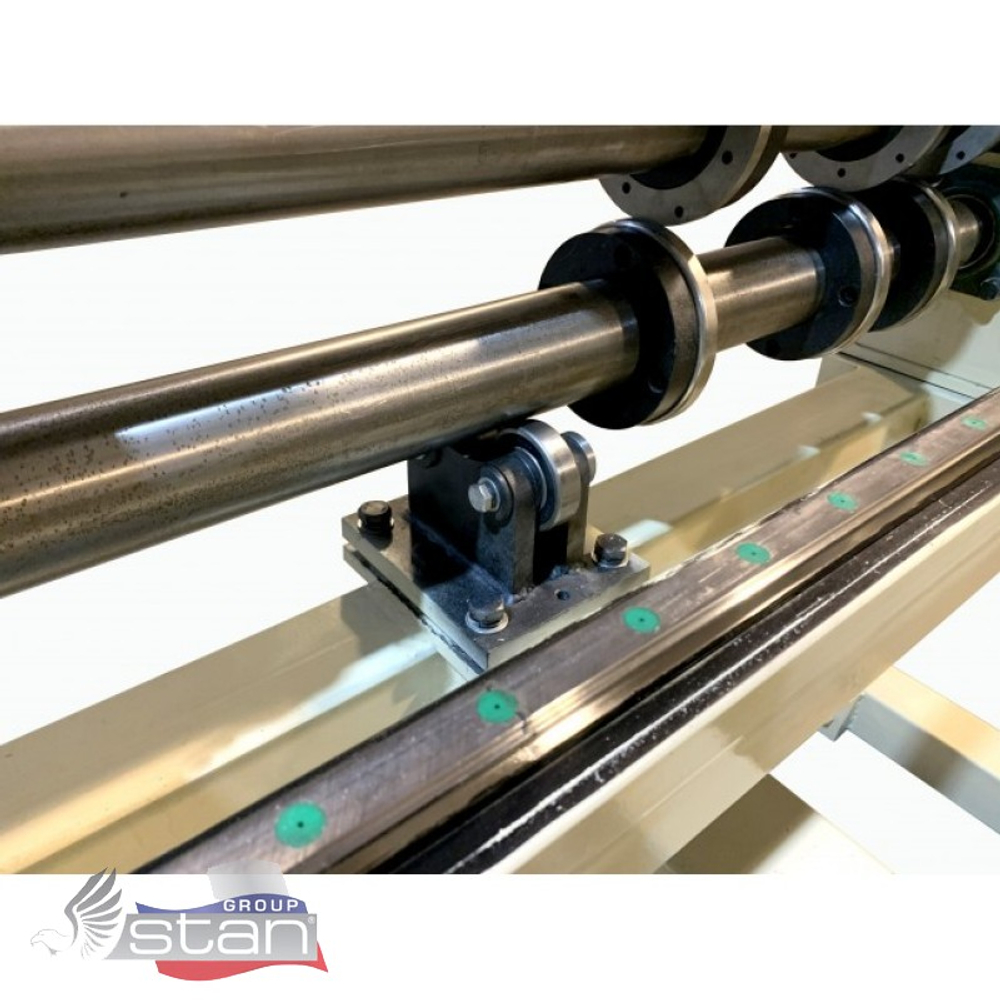 Станок продольно-поперечной резки Machinery SGFT-1300