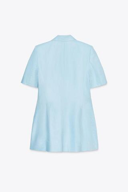 ZARA ПРИТАЛЕННЫЙ БЛЕЙЗЕР ИЗ СМЕСОВОГО ЛЬНА С КОРОТКИМИ РУКАВАМИ, ГОЛУБОЙ
