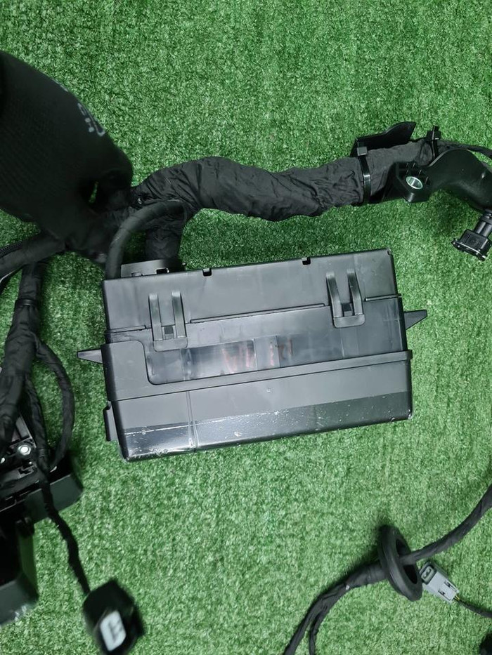 Проводка моторного отсека Haval F7 (2018-2024)