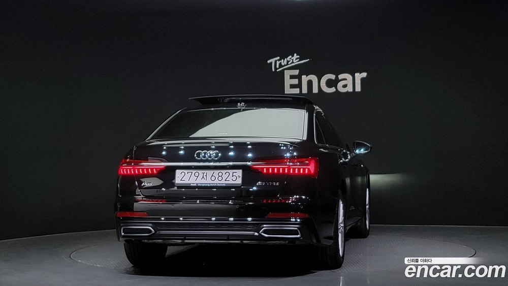 Audi A6 (C8) 45 TFSI Premium (09.2020)