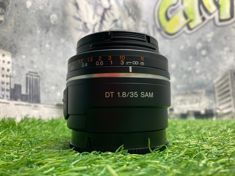 Sony DT 35mm 1.8 SAM (SAL-35F18)