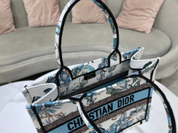 Christian Dior Book Tote 36 cm