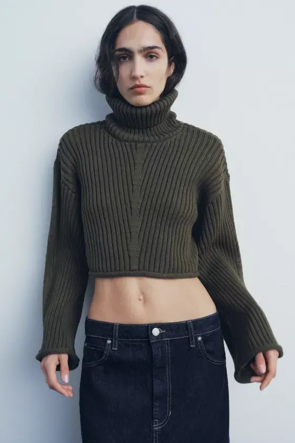 ZARA УКОРОЧЕННЫЙ СВИТЕР ИЗ РИФЛЕНОГО ТРИКОТАЖА, ХАКИ