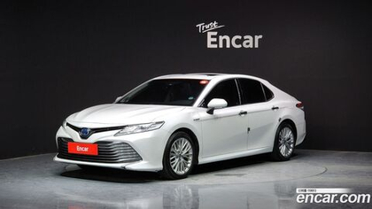 Toyota Camry (XV70) 2.5 XLE Hybrid (03.2021)