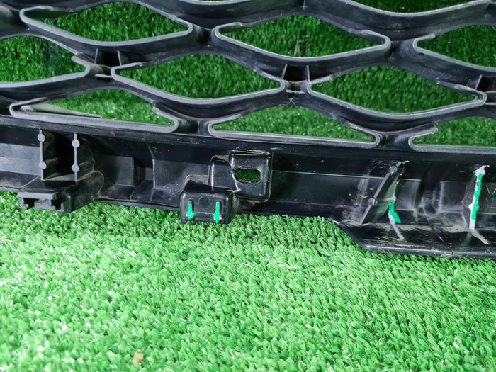 Решетка радиатора Infiniti QX50 2 (2017-н.в.)