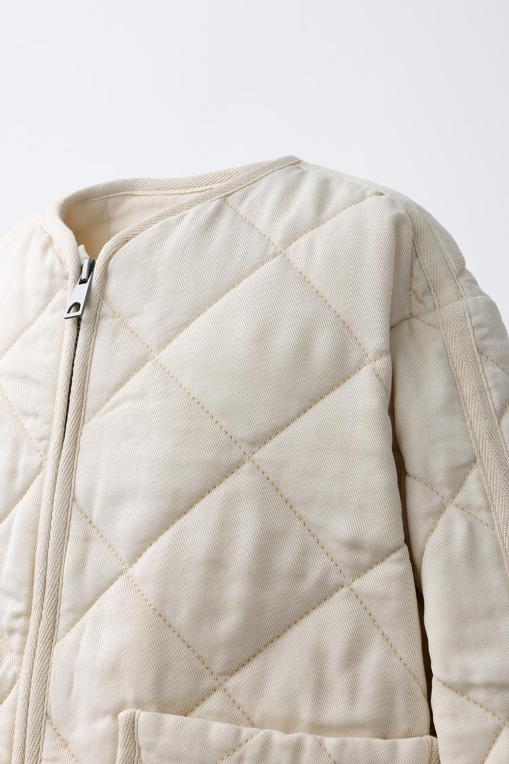 ZARA СТЕГАНАЯ КУРТКА НА МОЛНИИ, ЭКРЮ