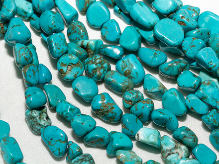 Нить бусины из говлита 6-8мм (галтовка)