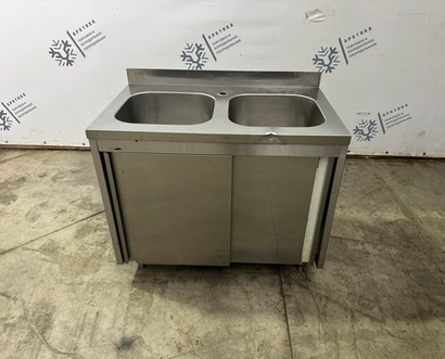 Мойка двухсекционная 1000х600х860 со шкафом купе из нержавеющей стали (основание профиль 4х4)