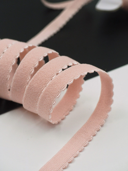 Резинка отделочная пудровая ажурная ширина 10 мм с учетом фестона