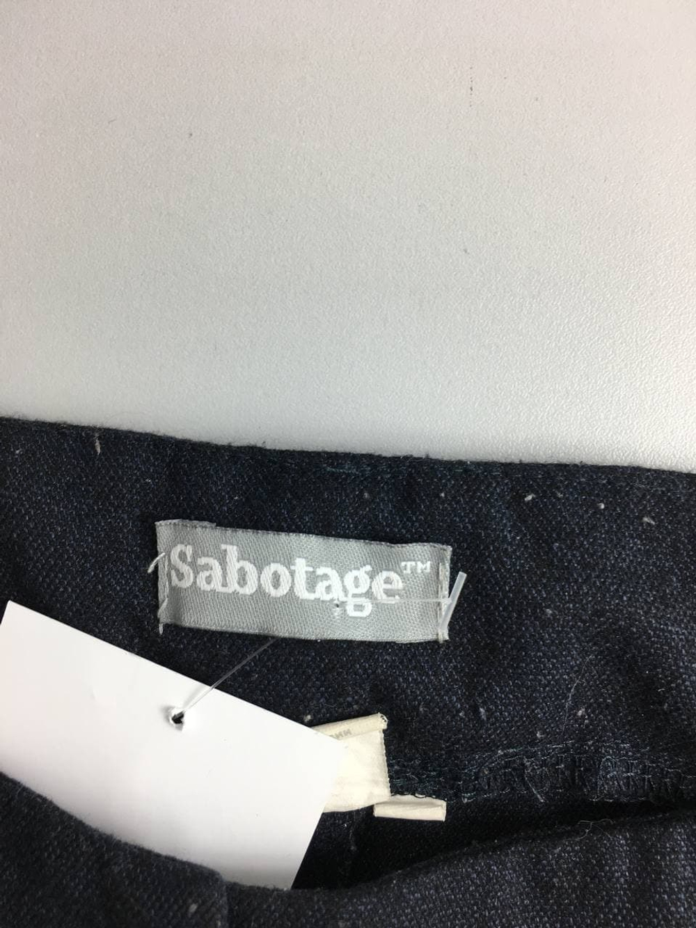 Брюки Sabotage классические 42 размер