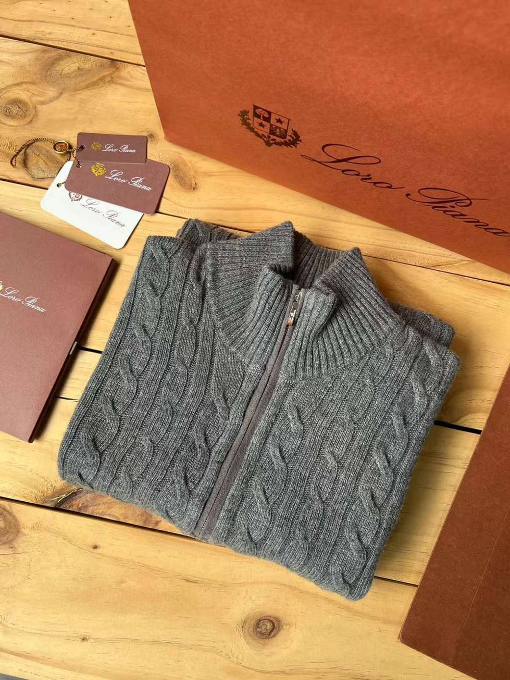 Свитер кашемировый Loro Piana