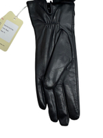 Перчатки.Женские.Материал верха: Кожаные люкс качества.Подклад: Плюш-флис.В упаковке 5 шт.