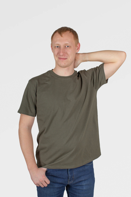Д2073 т.хаки базовая футболка мужская Basia.