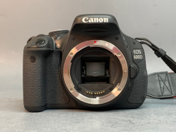 Canon 600d Kit 18-55mm 855 кадров