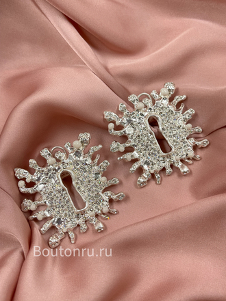 Серьги Скиапар. серебряные с замочной скважиной со стразами