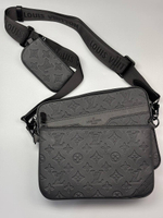 Сумка-мессенджер Louis Vuitton