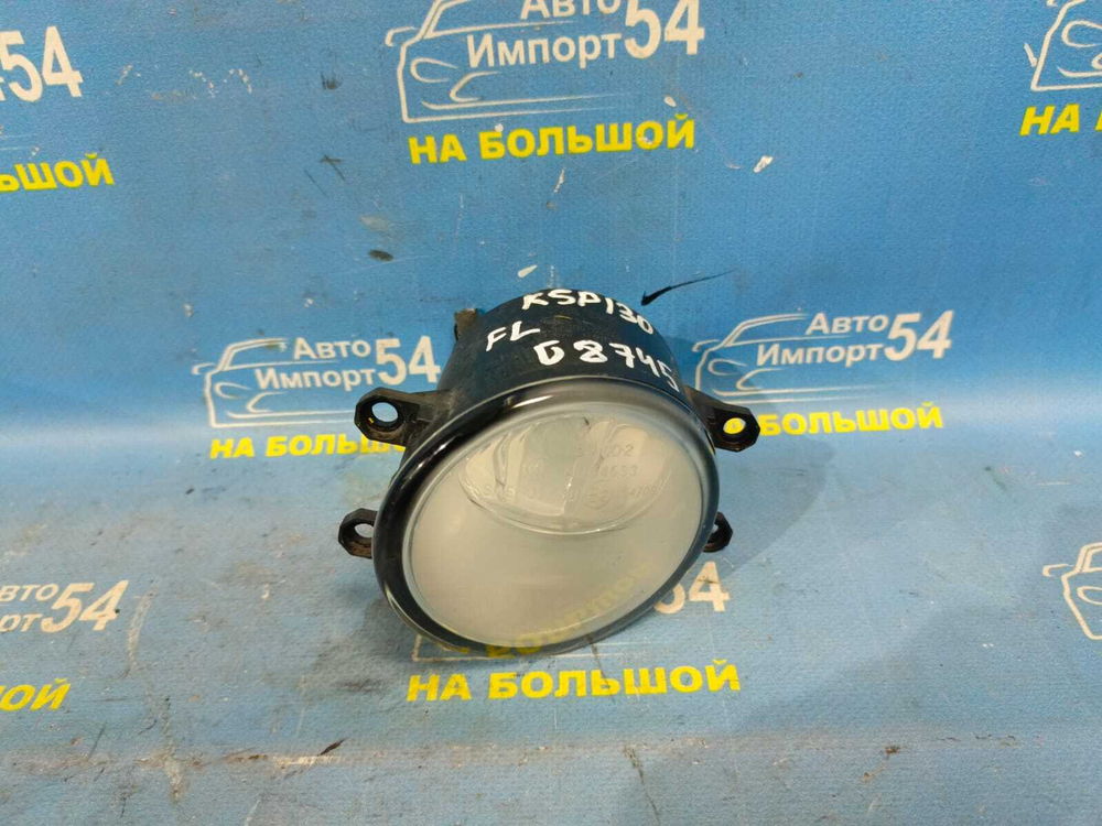 Туманка левая TOYOTA VITZ 2010-2014