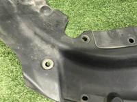 Кожух замка капота Nissan Sentra B17 (2012-2017)