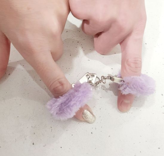 Наручники меховые, МИНИ черные