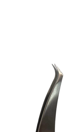 Пинцет для наращивания ресниц 45° №3 BM