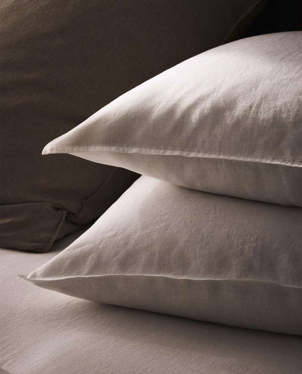 ZARA HOME ОДНОТОННАЯ ЛЬНЯНАЯ НАВОЛОЧКА, БЕЛЫЙ