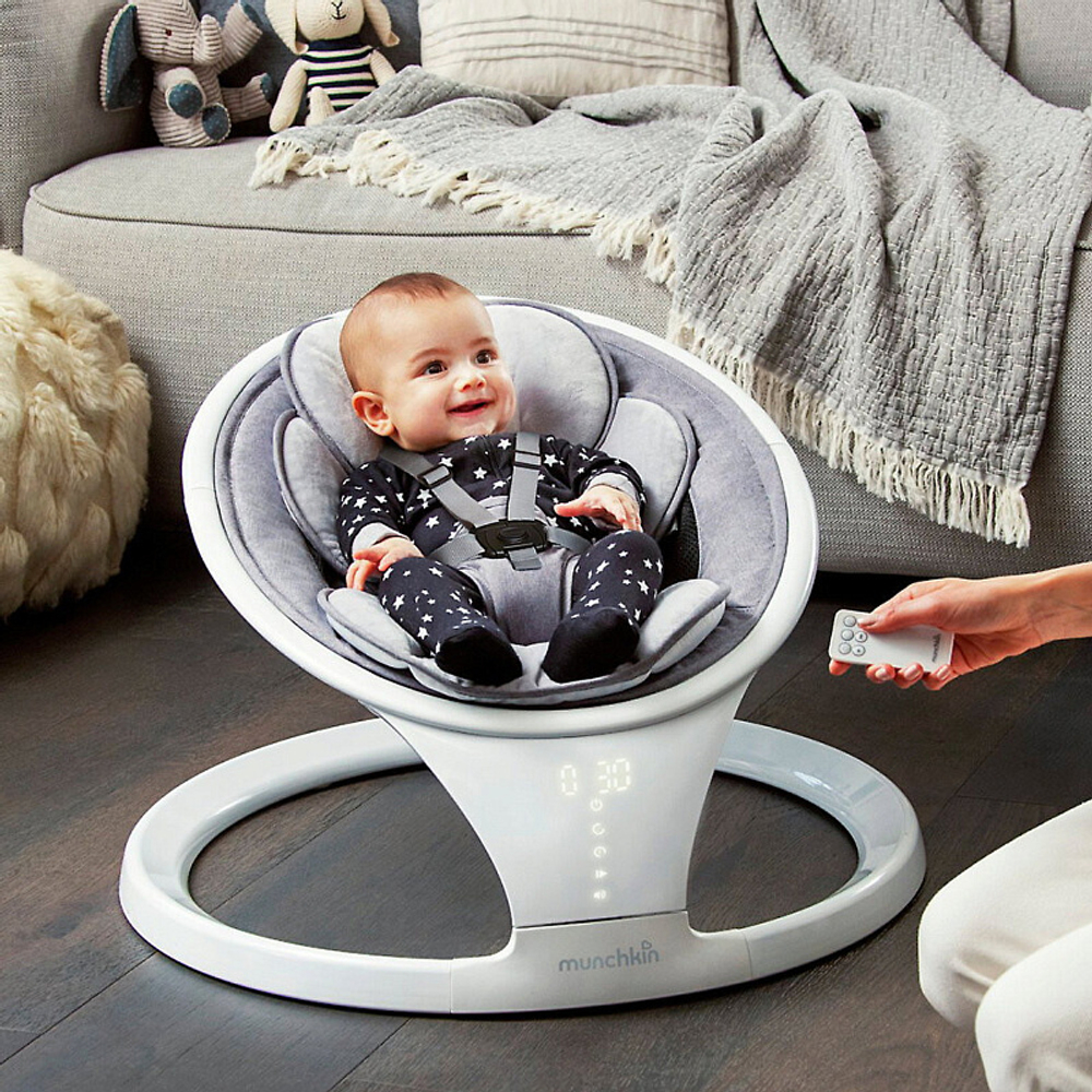 Шезлонг для новорожденных Munchkin Swing с поддержкой Bluetooth