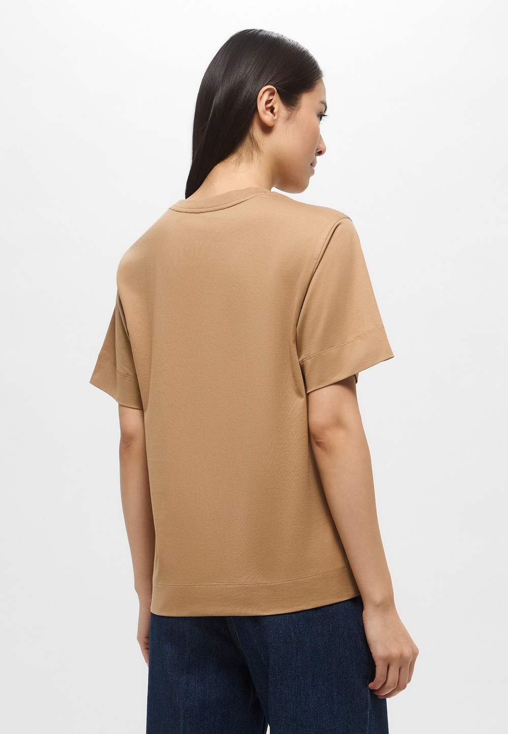 Футболка женская BOSS Elpha_placed1 10241525 01