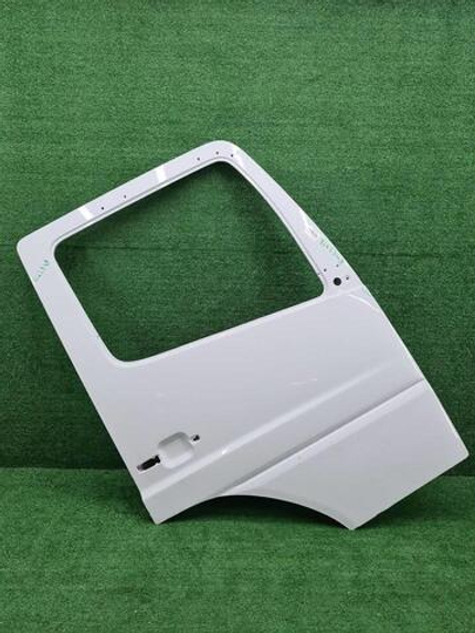 Дверь передняя правая Mercedes ATEGO (2013-н.в.)