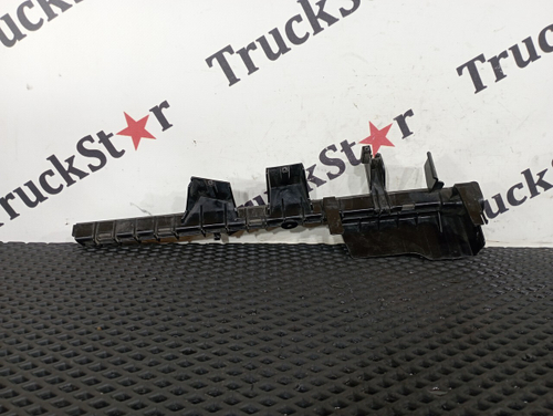 Направляющая стекла двери правой 2020г.