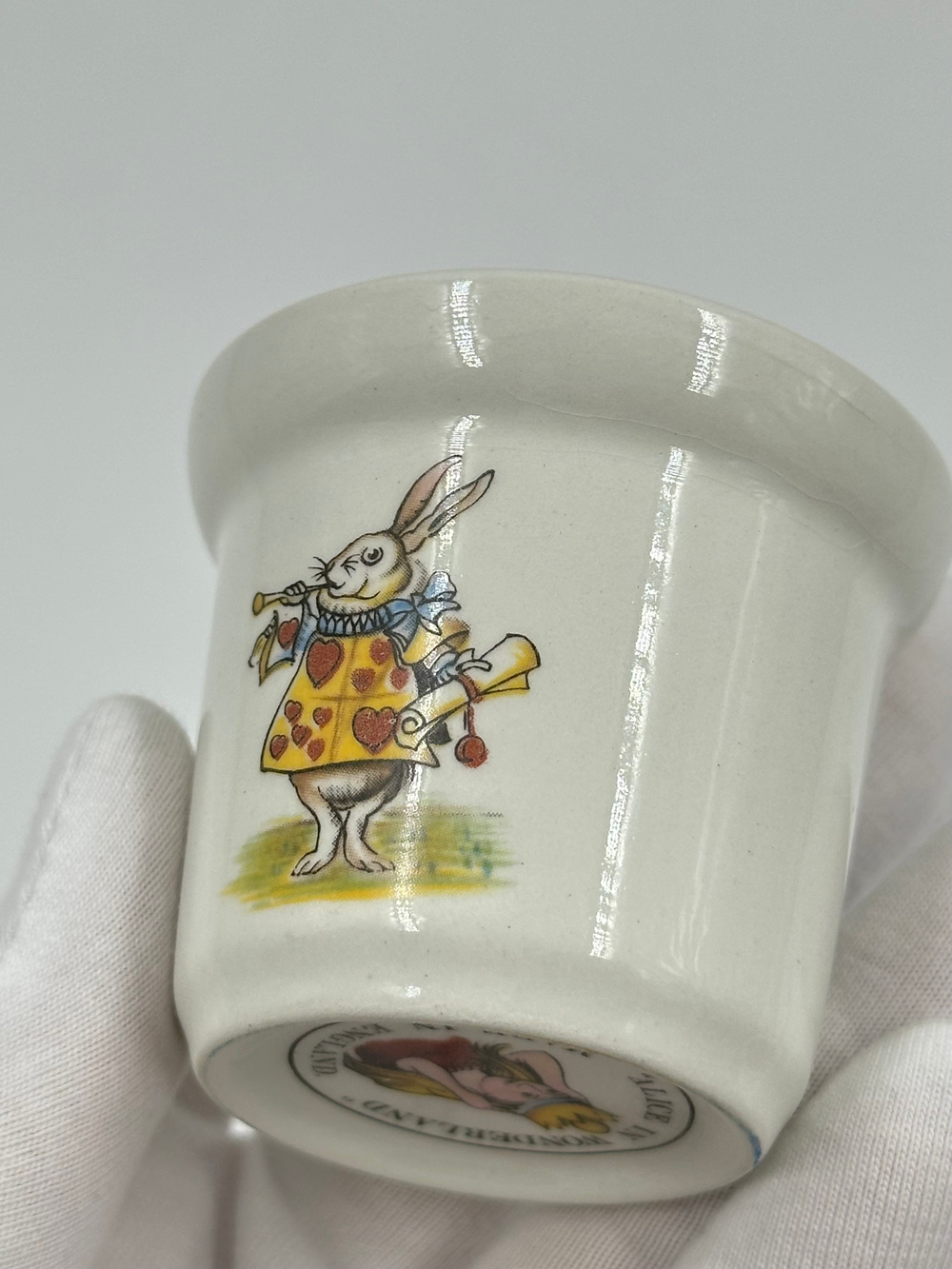 Подставка для яйца Alice in Wonderland, Johnsons Brothers