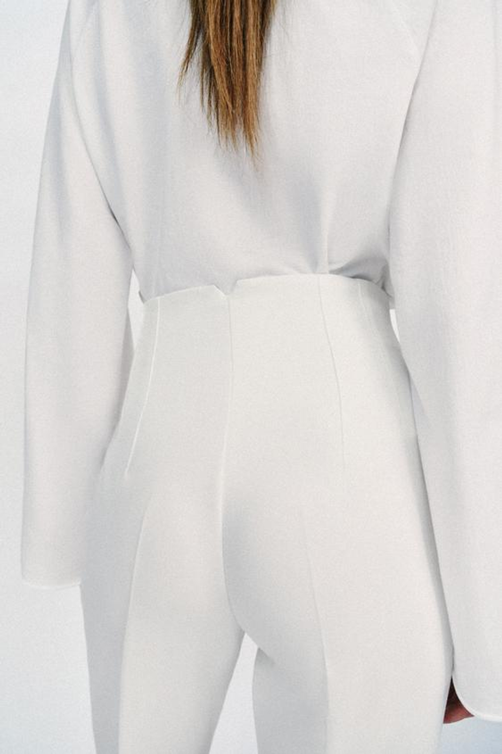 ZARA БРЮКИ С ВЫСОКОЙ ПОСАДКОЙ, БЕЛЫЙ