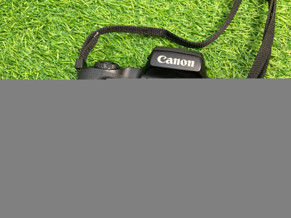 Canon EOS M50 (Не рабочий)