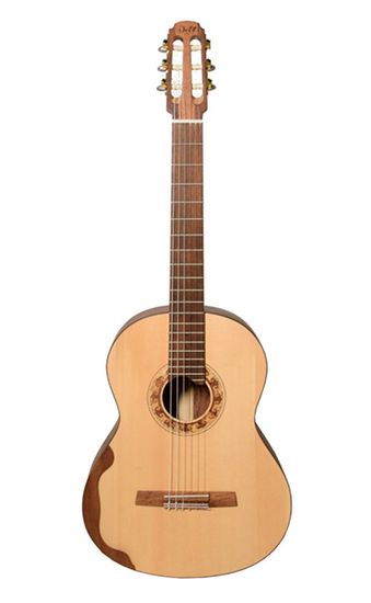 Классическая гитара 4/4 Doff D021C