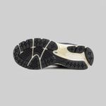  Кроссовки New Balance M2002RCA артикул:M2002RCA - купить в магазине Дайс