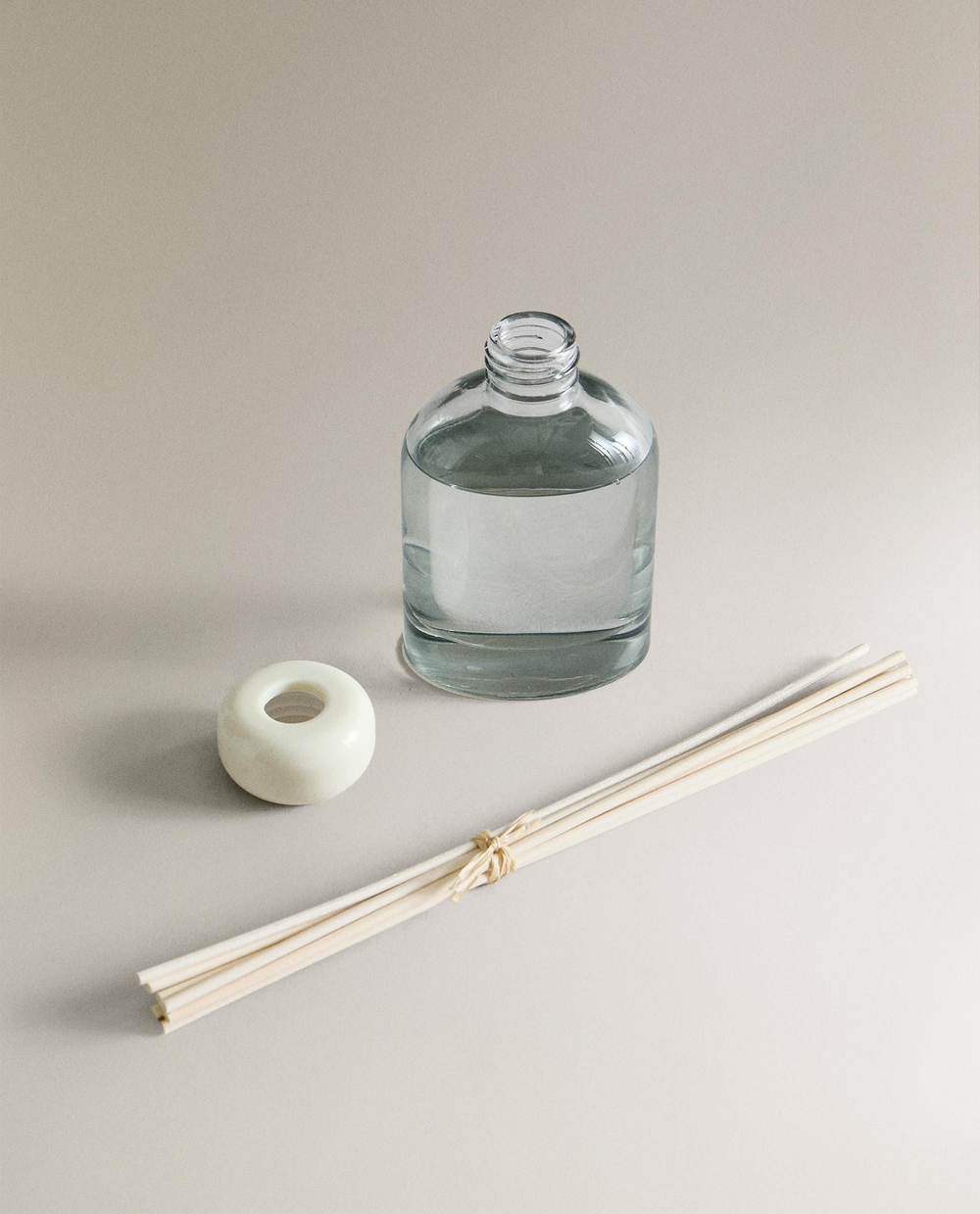 Zara Home - Освежитель воздуха mikado clat de lys, 120 мл