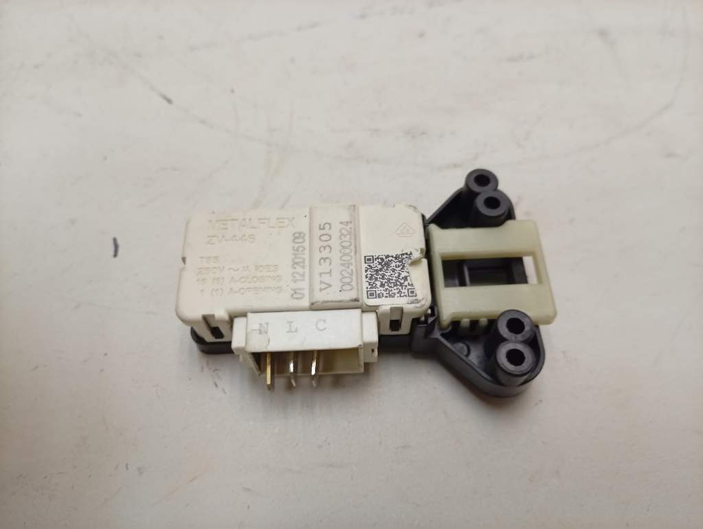 HW60-1279 кт27 Устройство блокировки люка к стиральным машинам Haier 0024000324 б/у