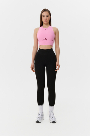 Топ с контрастным принтом